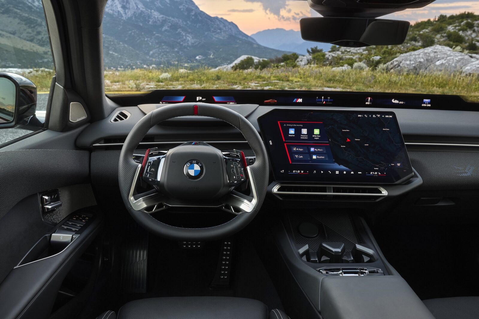 BMW 3 Serisi G50, Panoramic iDrive kokpiti