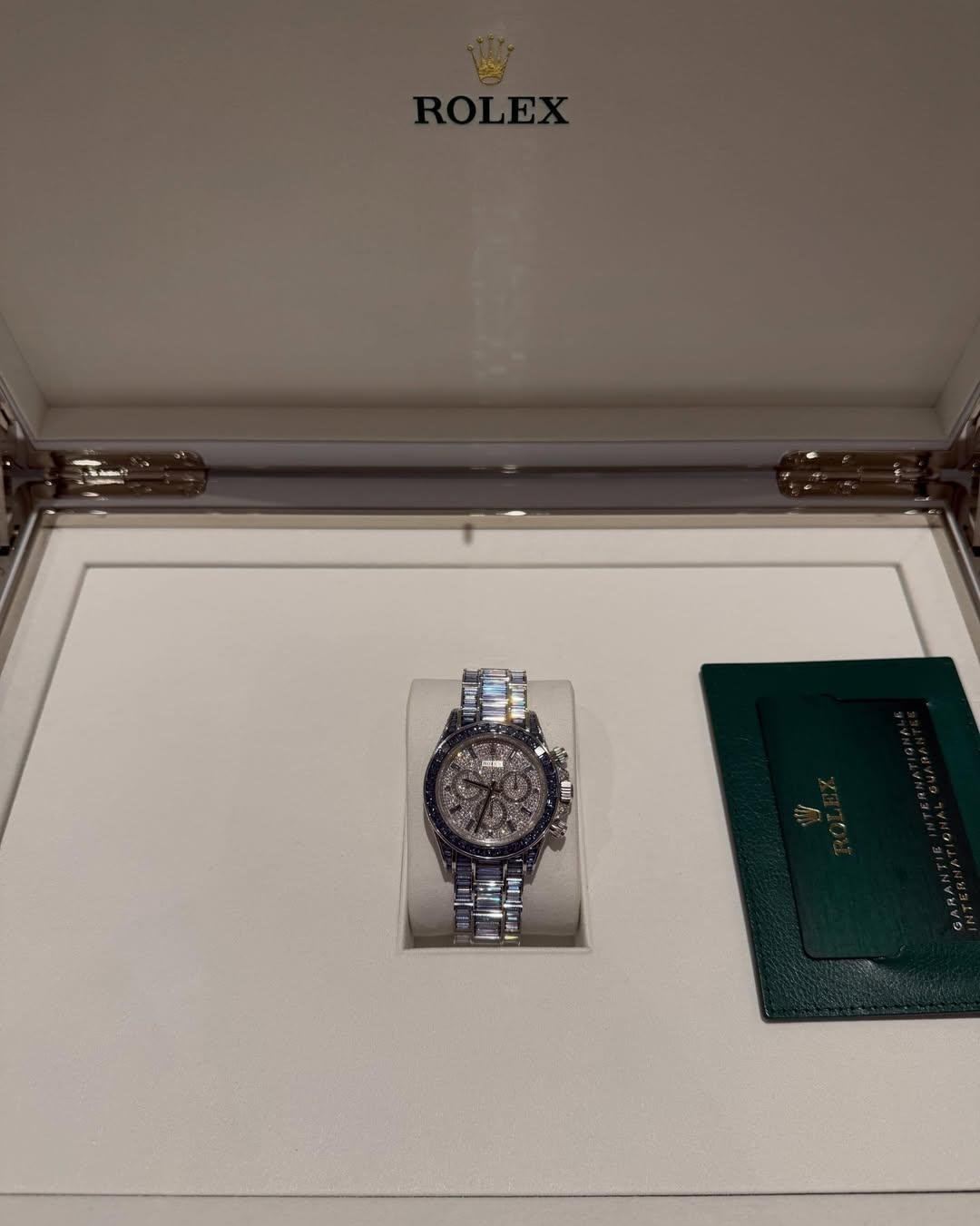 Rolex Daytona kutu içinde