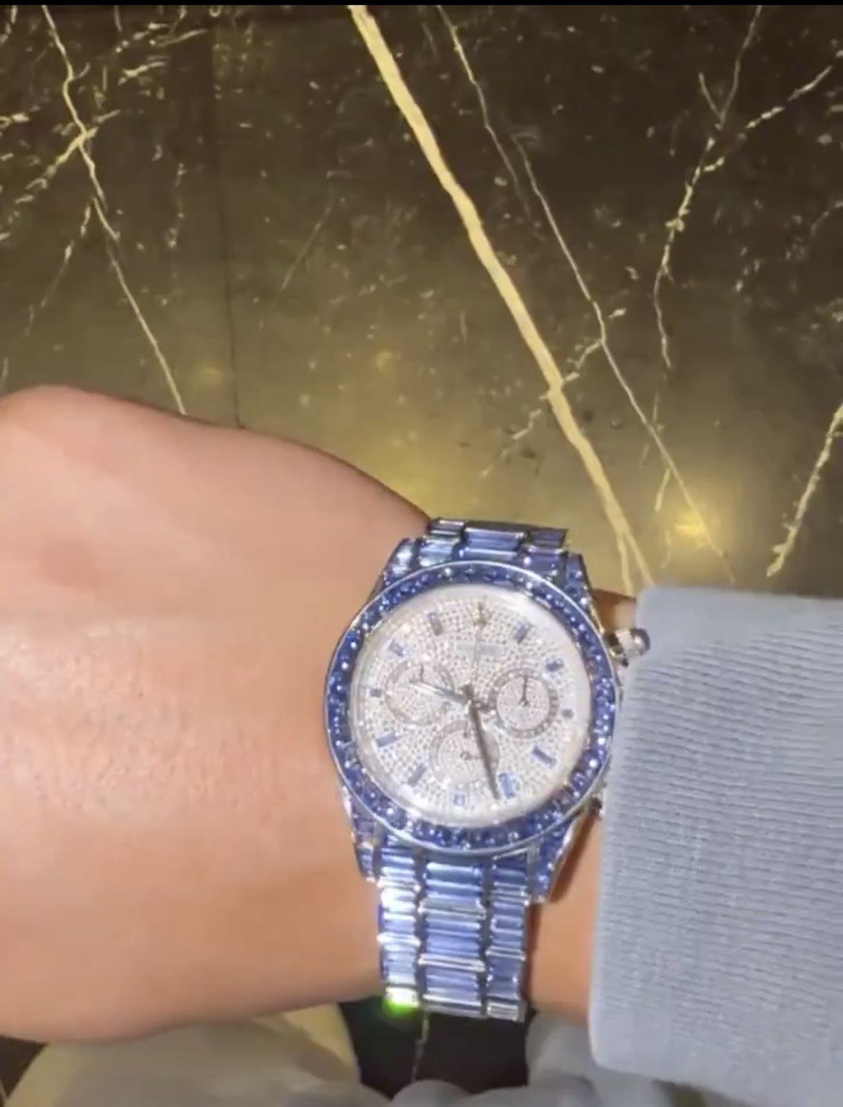 Drake'in özel Daytona'sı bilekte, pırlanta detayları