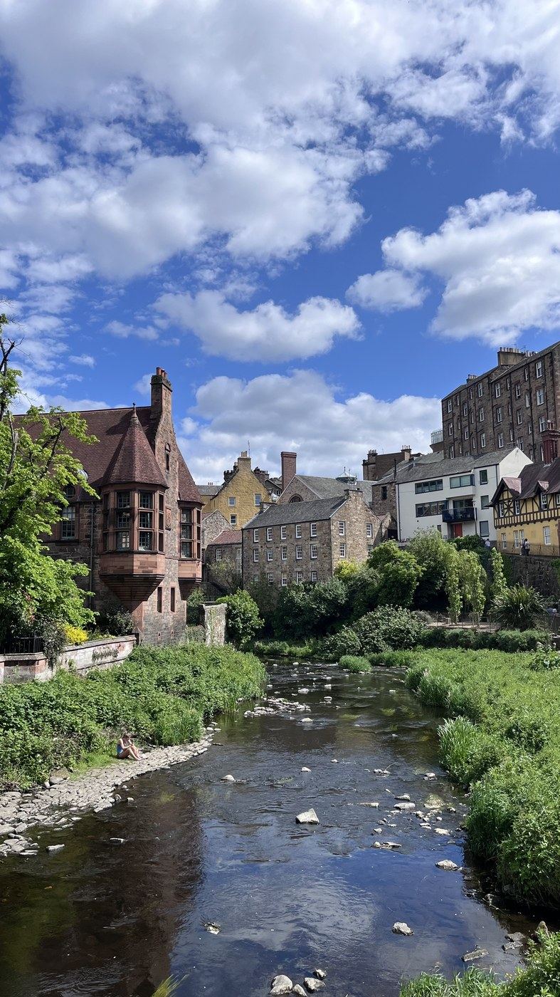 Dean Village, Well Court binası, Water of Leith, Edinburgh