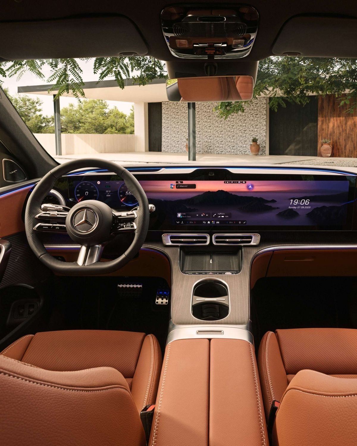 Mercedes GLC 200 AMG iç mekan MBUX Superscreen