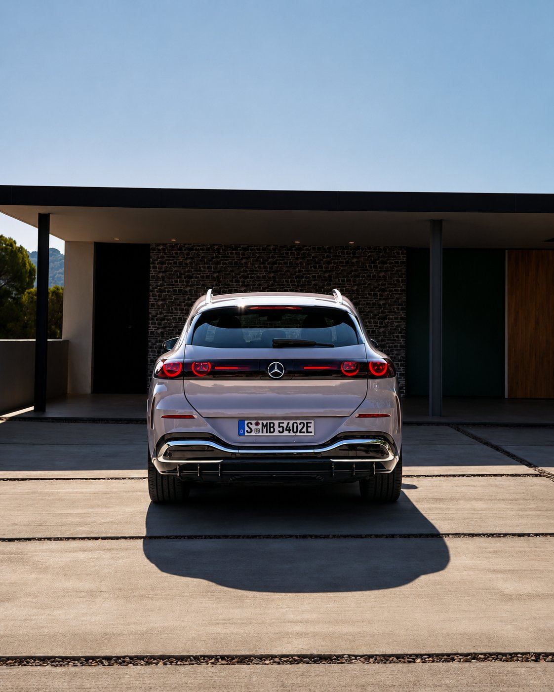 Mercedes GLC 200 AMG arkadan görünüm