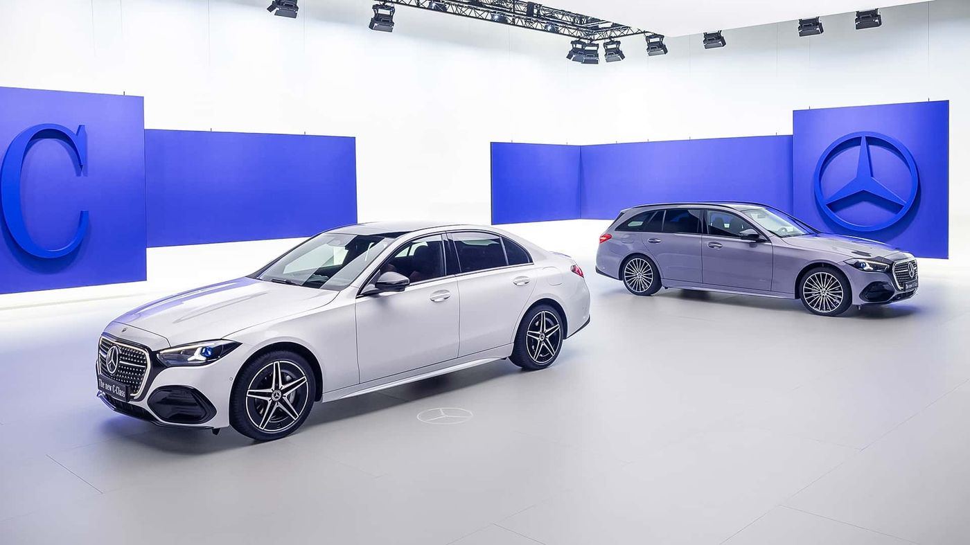 Yeni Mercedes-Benz C-Serisi sedan ve station wagon stüdyo